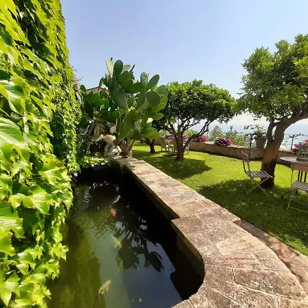 Casa Pazzi Dimora D'epoca 葛伦坦马勒