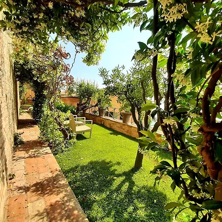 Casa Pazzi *