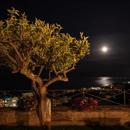 Lägenhet Casa Pazzi Dimora D'epoca